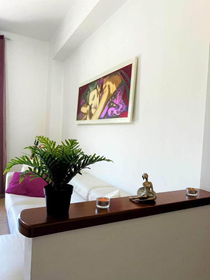 Casa Grazia Apartment Santa Teresa Di Riva Bagian luar foto
